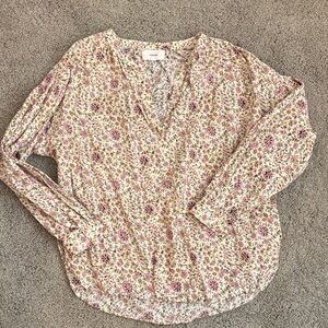 XiRENA Cream Blouse with Pink & Olive Floral Print
